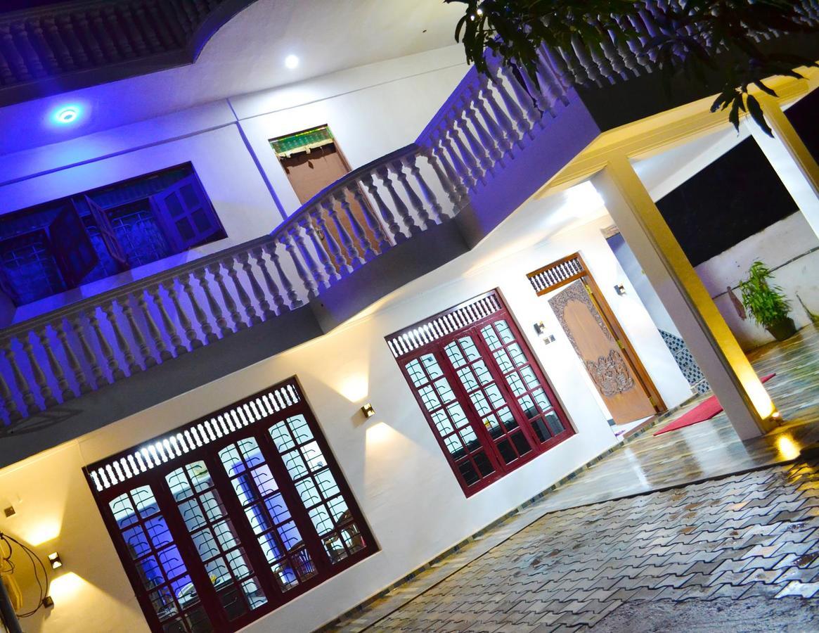 Hewage Resort Anuradhapura Ngoại thất bức ảnh