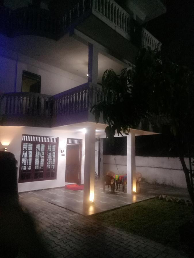 Hewage Resort Anuradhapura Ngoại thất bức ảnh